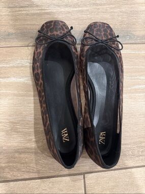 ZARA Leopard Print Mesh Ballet Flats in Brown and Black